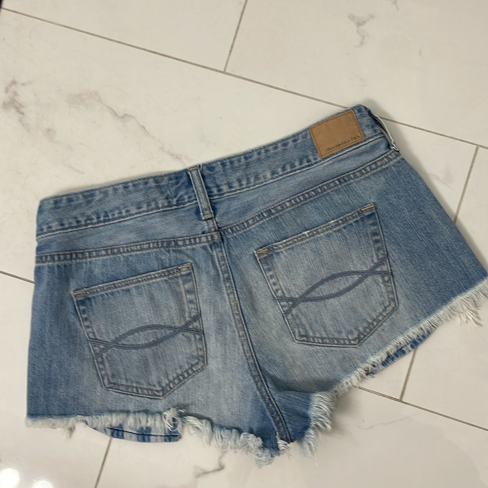 Abercrombie & Fitch denim jeans shorts low rise size 8 /29 - Picture 6 of 6